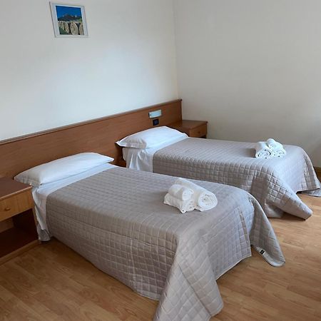 Hotel Vittoria Roncegno Екстер'єр фото