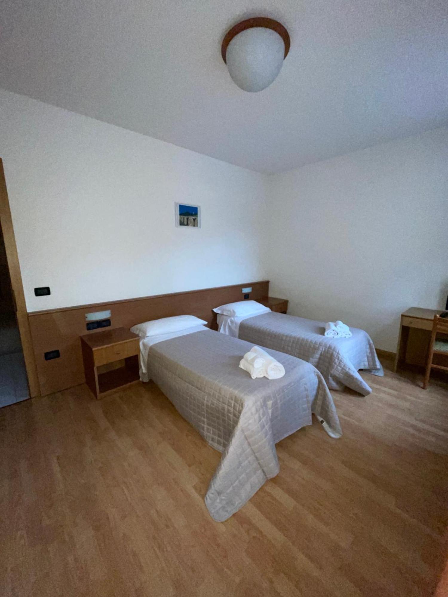 Hotel Vittoria Roncegno Екстер'єр фото