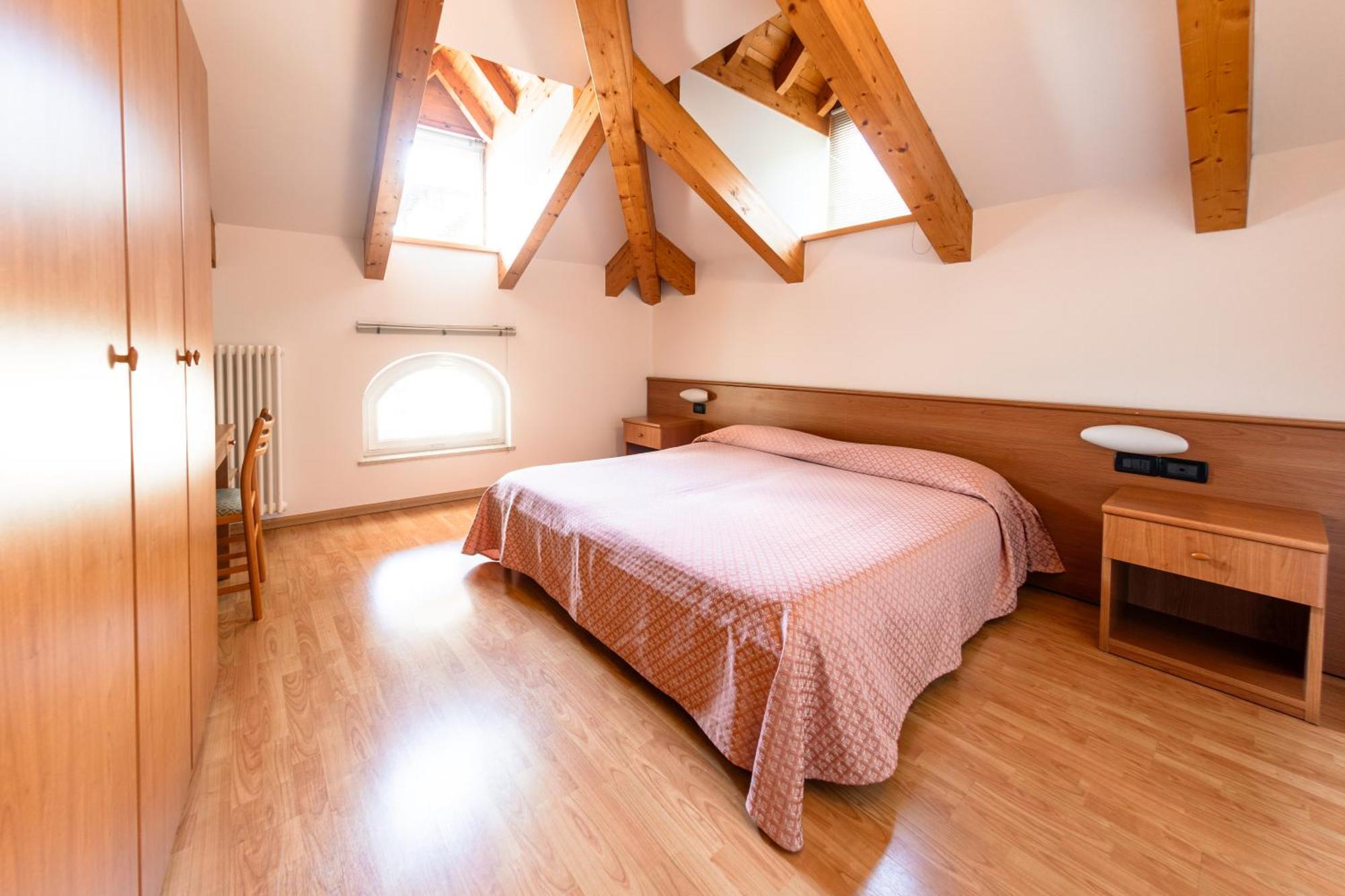Hotel Vittoria Roncegno Екстер'єр фото